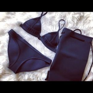 Navy Triangl bikini